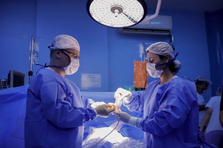 Cirurgia no HMIB Foto Jhonantan Cantarelle
