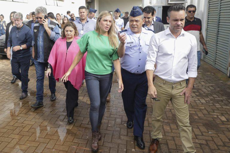 Dentro 1 1 1536x1024 1