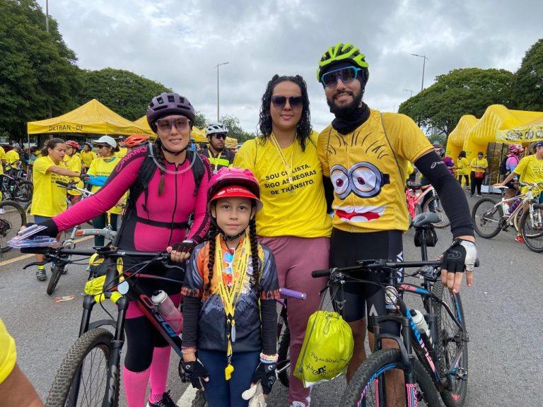 17.3. Passeio de bike do Detran. Foto Divulgacao Detran DFPERSONAGENS