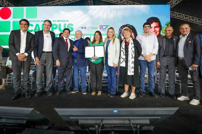 53648014295 f44a504956 c