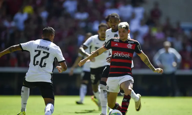 flamengo x botafogo   campeonato brasileiro   estadio do maracana   28 04 2024   macelocortes nws5070a