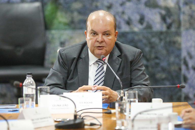 52766570020 24e442f15b c