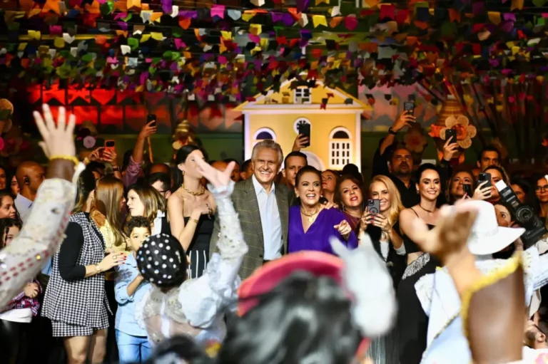 ARRAIA DO BEM CAIADO E GRACINHA 1536x1022.jpeg 1024x681 1