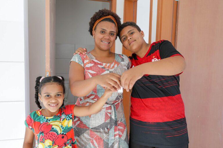 Larissa Araujo mae Leonardo Araujo e Ana Livia Moura 3 1920x1280 1