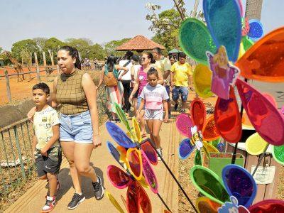 11.10. Abre e fecha. Zoo. Foto Joel Rodrigues 400x300 1