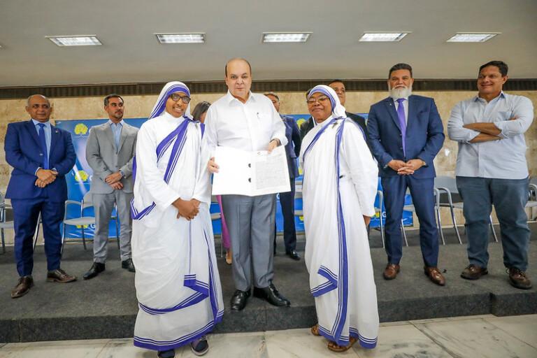 54086079835 61e44fac8d c