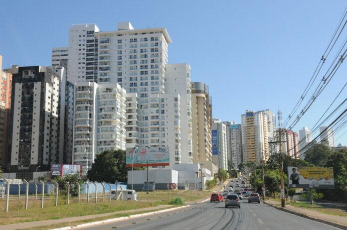 aguas claras agua quente iptu imovel 696x462 1