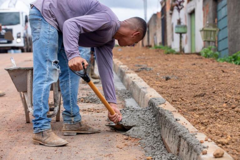 71e903ce20b6d5595fc2257530aafe33