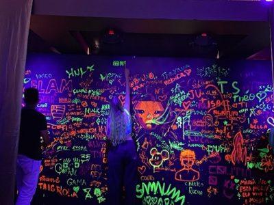 Neon Space 400x300 1