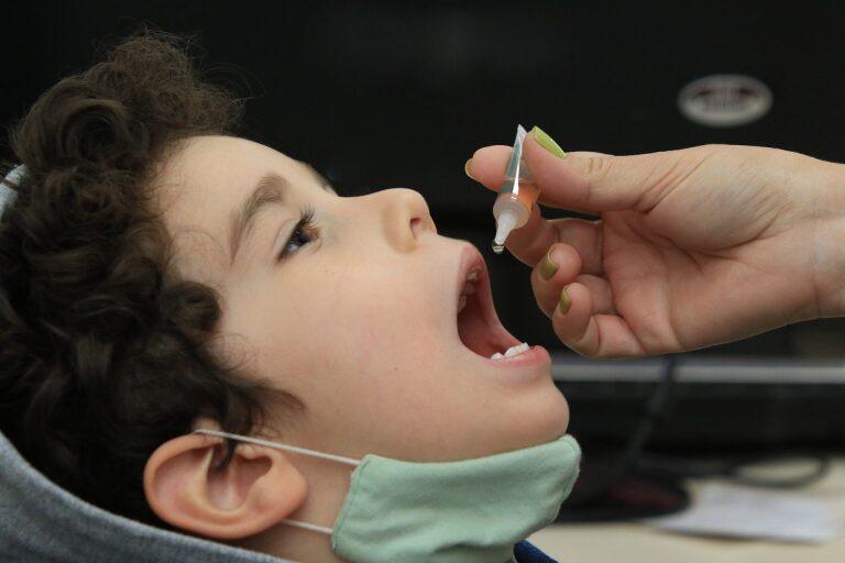 Vacinacao Poliomelite Oral Foto Sandro Araujo Agencia Saude DF 1536x1024 1