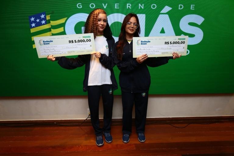 371e60f3 b2e9 4b07 b2b5 b2d5752d5dce 2 1