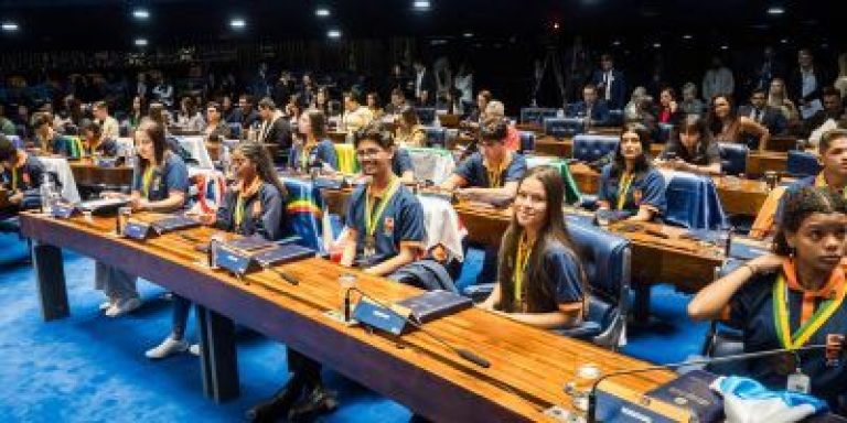 14.3. Materia Jovem Senador. Foto Jotta Casttro SEEDF 400x200 1