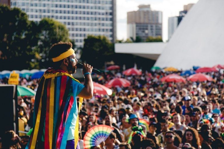 Bloco Divinas Tetas  Foto Maria de Aquino