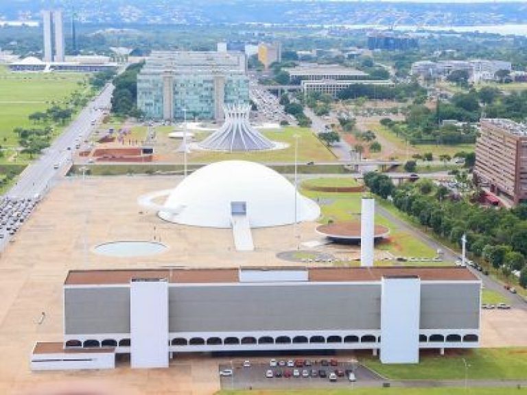 WhatsApp Image 2025 03 15 at 16.22.52 400x300 1