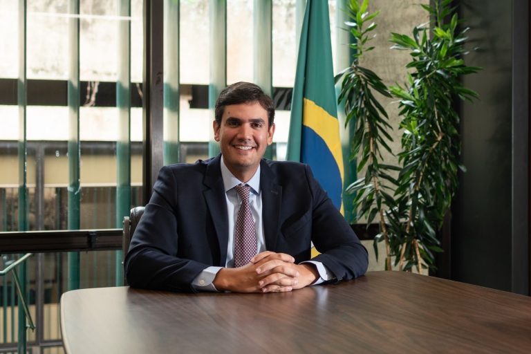 a11d632a 45f1 4f7a a0fd 8723e11c7d90 2 1