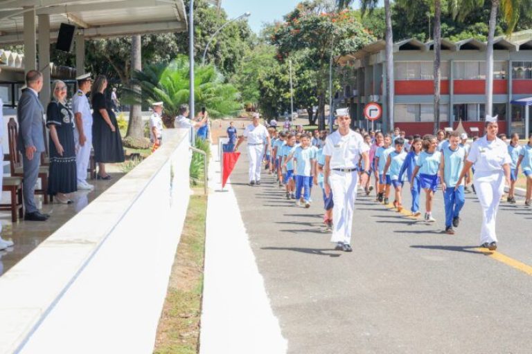 marinha alunos 696x464 1