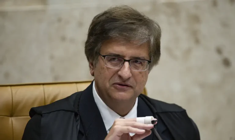 sessao stf mcamgo abr 19122023 15