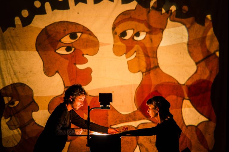 Fim de semana tem feira criativa, cinema com acessibilidade, teatro de sombras e atrações ao ar livre no DF