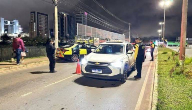 Em duas horas, Detran-DF atua 33 motoristas em Ceilândia