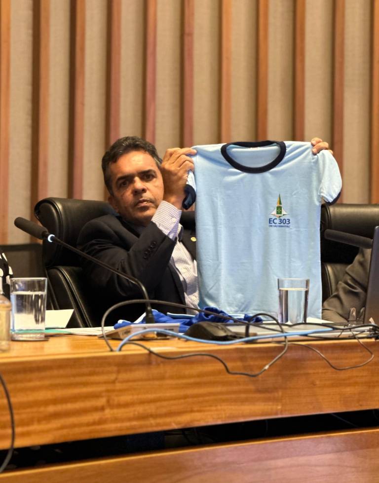 Ricardo Vale comemora avanço do Cartão Uniforme Escolar