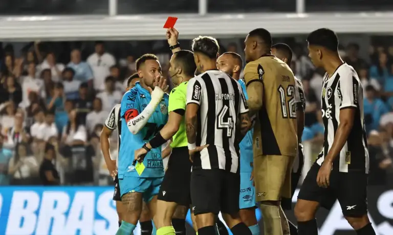 Neymar é expulso e Santos perde do Botafogo na Vila pelo Brasileirão