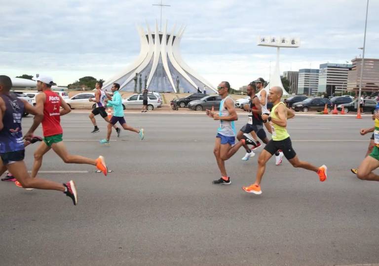 Corridas alteram o trânsito neste fim de semana