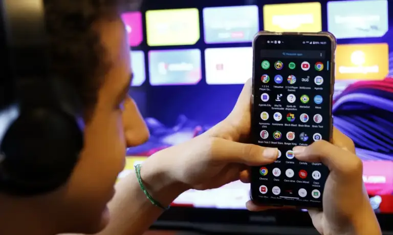 STF retoma julgamento sobre responsabilização das redes sociais