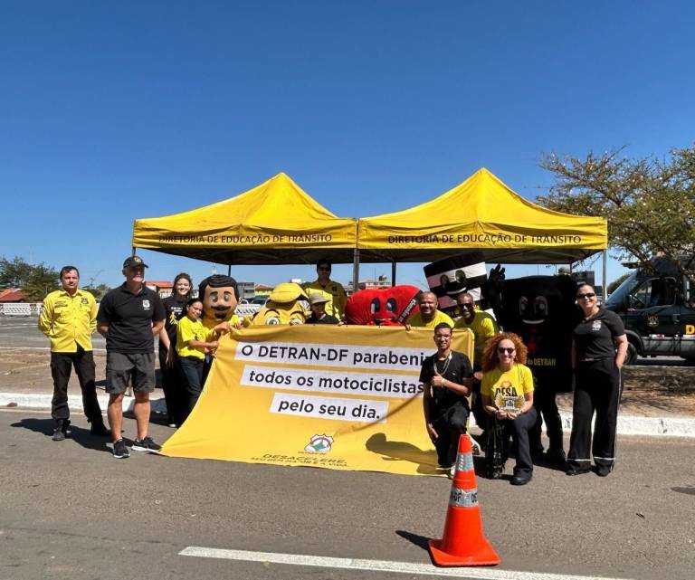 Fim de semana teve 11 mil pessoas orientadas pelo Detran-DF sobre como transitar de forma segura
