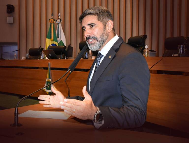 CLDF aprova projeto para que o Estado arque com danos em acidentes envolvendo viaturas