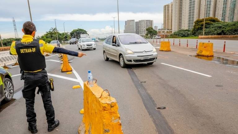Trânsito: vias serão interditadas neste fim de semana
