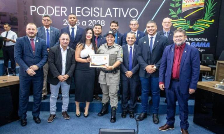 Câmara de Novo Gama homenageia os 167 anos da policia militar de Goiás