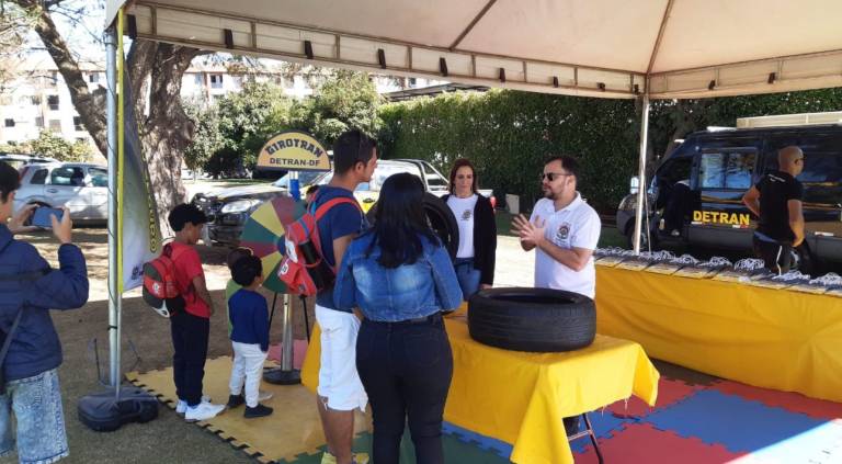 Detran-DF alcança mais de 19 mil pessoas com ações educativas no fim de semana