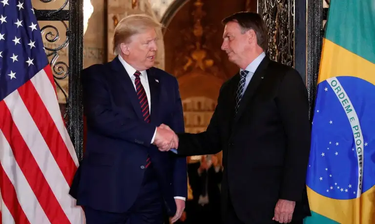 Brasil dá exemplo de democracia aos EUA, diz New York Times