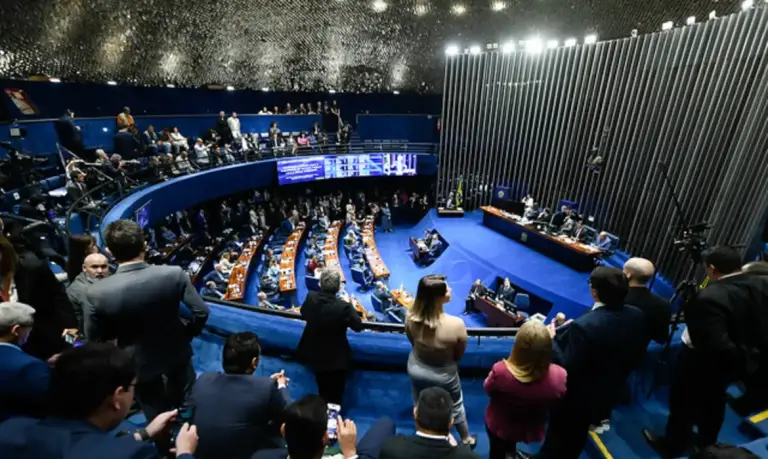 Senado reduz prazo de inelegibilidade previsto na Lei da Ficha Limpa