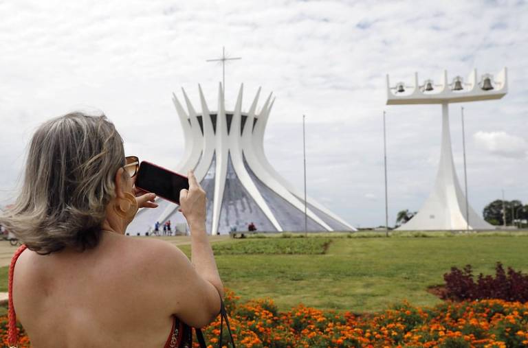 Brasília desponta no turismo nacional como capital de grandes eventos e movimenta a economia