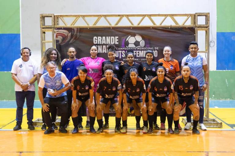 Real Ville conquista titulo do 4° campeonato de futsal feminino de Novo Gama