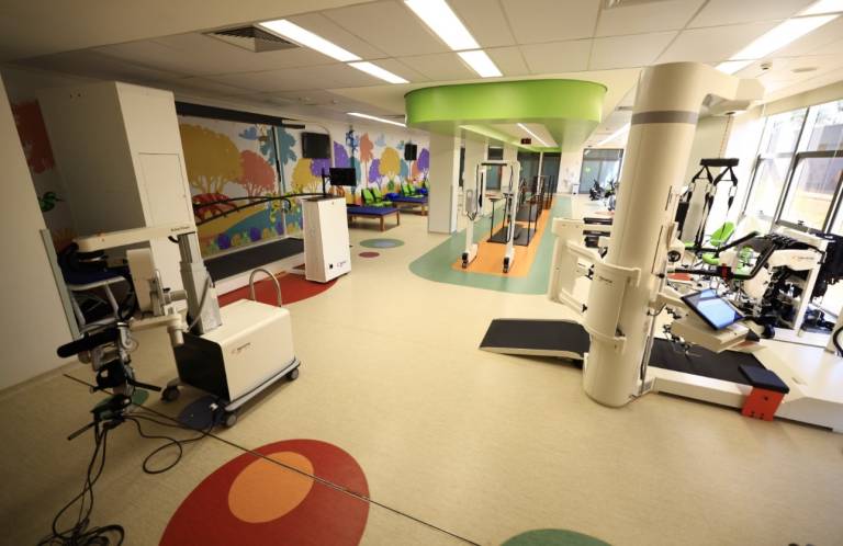 De portas abertas, Cora já transforma vidas em Goiás