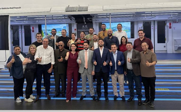 Missão Entorno visita fábrica da BYD em Shenzhen