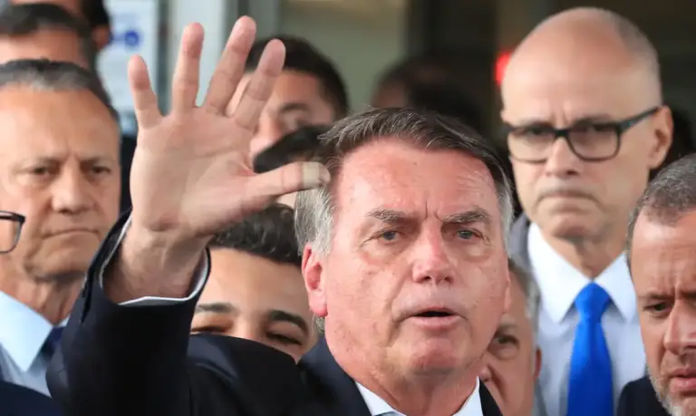 Julgamento de Bolsonaro começa na terça e terá oito sessões