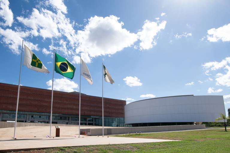 Luiz Fux, Márcio França e Ciro Gomes participam de fórum na CLDF sobre Justiça e Desenvolvimento