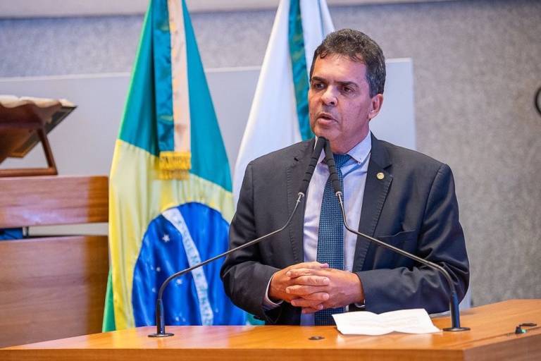 Iprev ignora decisão do Legislativo e do Judiciário e começa a descontar da folha de aposentados e pensionistas