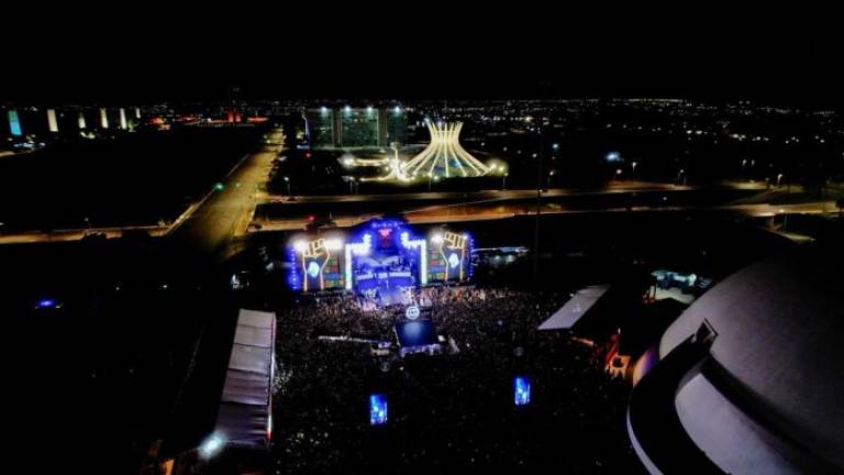 Primeiro dia do Festival da Consciência Negra reúne 50 mil pessoas no DF
