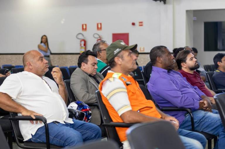 Câmara municipal de Novo Gama recebe etapa final do plano municipal de saneamento básico