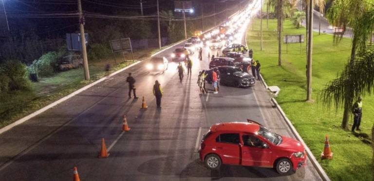 Fiscalização autua 66 condutores alcoolizados no fim de semana