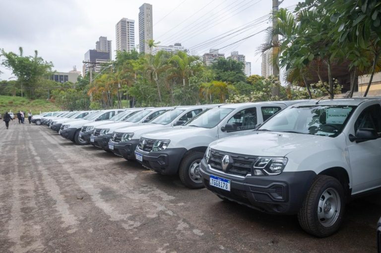 Novo Gama recebe veículo do Goiás social para fortalecer a assistência e a promoção social