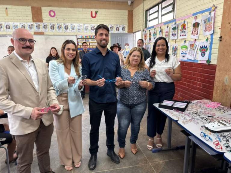 Prefeitura dá início ao programa “enxergando o futuro” nas escolas da rede municipal