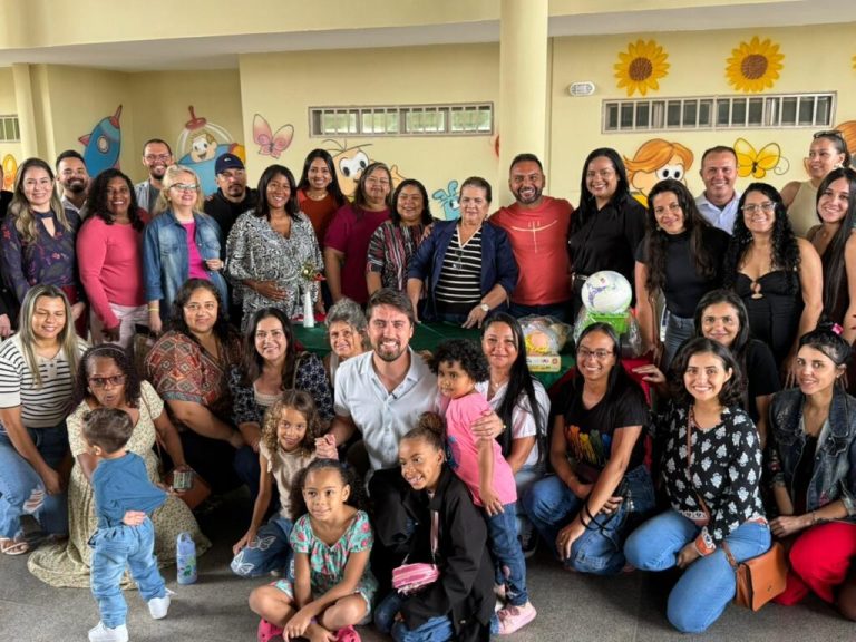 Prefeitura inaugura CMEI aquarela das letras e entrega espaço renovado a educação infantil