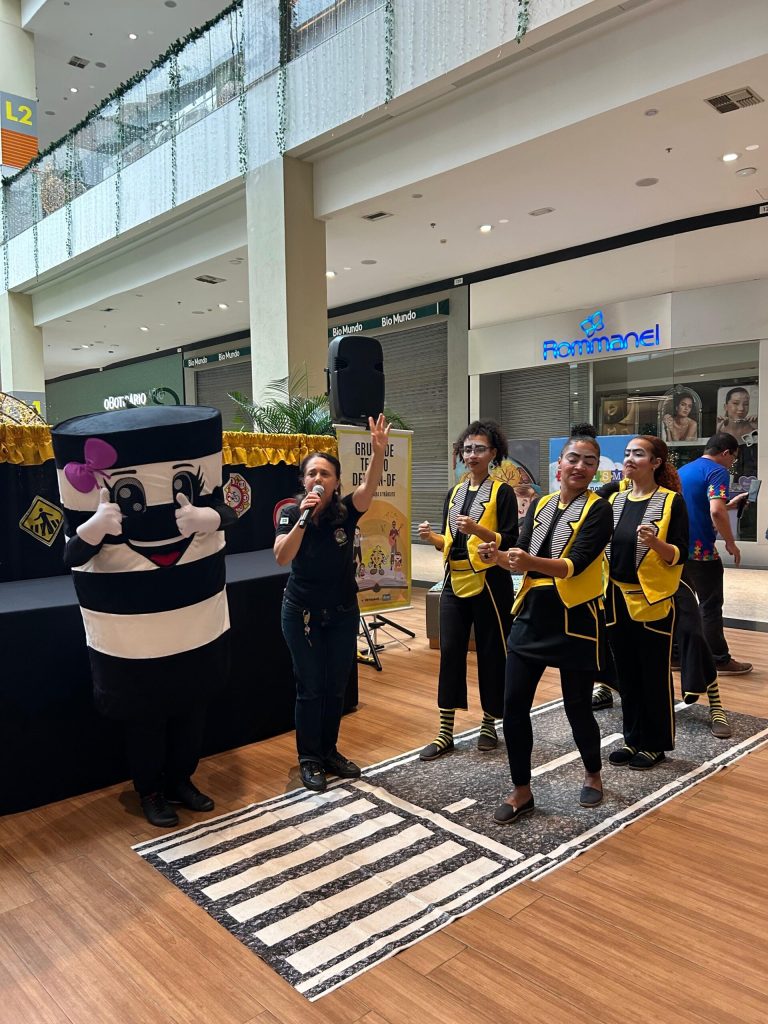 Ações educativas do Detran-DF alcançam mais de 3 mil pessoas no fim de semana