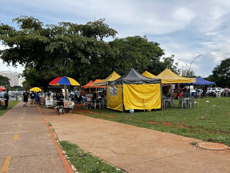 Réveillon terá 100 vagas para ambulantes