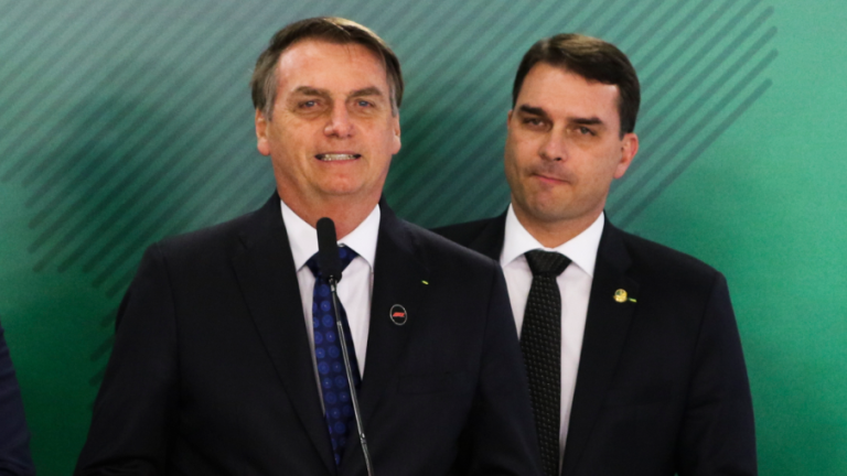 Flávio Bolsonaro diz ter sido escolhido pelo pai para ser o candidato do PL à Presidência em 2026